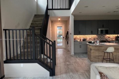 Touwnhouse à vendre à Lake Worth, Floride: 3 chambres, 215.25 m2 № 1936584 - photo 5