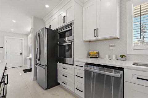 Casa en alquiler en Bradenton, Florida, 3 dormitorios, 126.72 m2 № 1514415 - foto 10