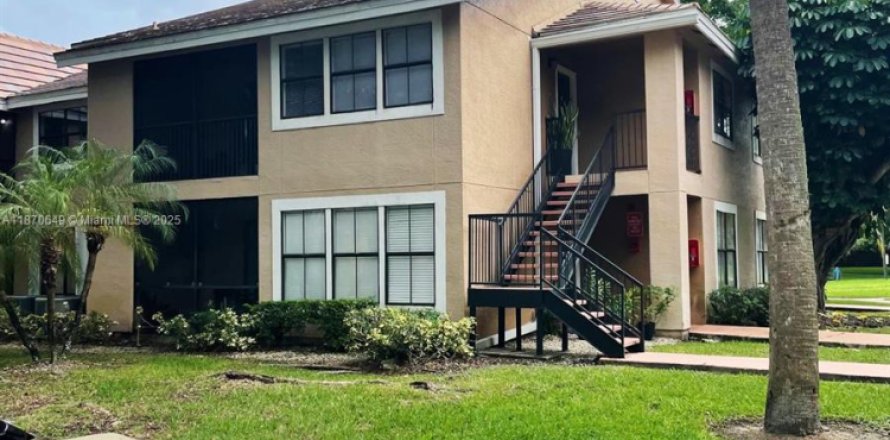Condo in Miami, Florida, 2 bedrooms  № 1923696