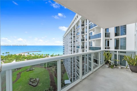 Condominio en venta en Bal Harbour, Florida, 2 dormitorios, 98.1 m2 № 2008707 - foto 26