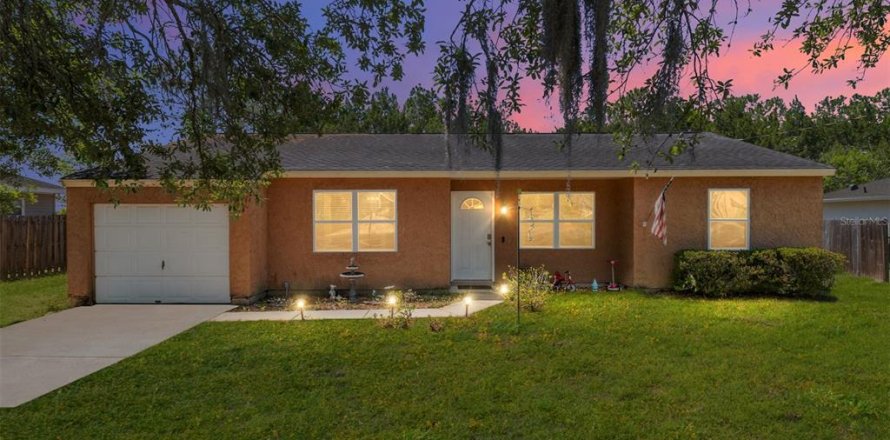Villa ou maison à Ocala, Floride 3 chambres, 108.05 m2 № 2143020