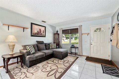 Villa ou maison à vendre à Ocala, Floride: 3 chambres, 108.05 m2 № 2143020 - photo 5