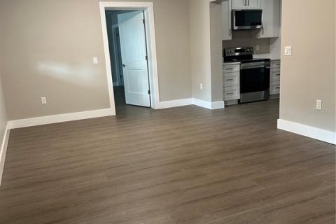 House in Clearwater, Florida 4 bedrooms, 186.18 sq.m. № 1681280 - photo 27