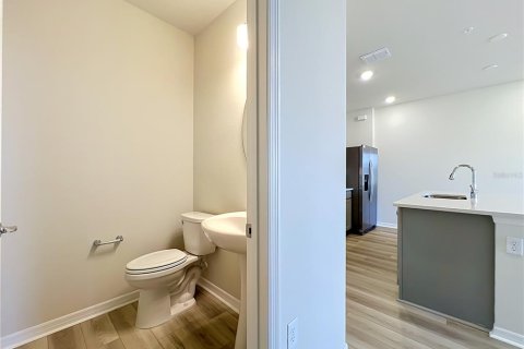 Touwnhouse à louer à Orlando, Floride: 3 chambres, 148.64 m2 № 2121231 - photo 24