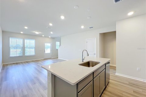 Touwnhouse à louer à Orlando, Floride: 3 chambres, 148.64 m2 № 2121231 - photo 19