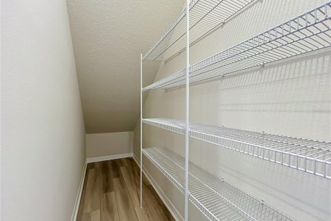Touwnhouse à louer à Orlando, Floride: 3 chambres, 148.64 m2 № 2121231 - photo 23