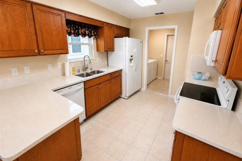 Casa en venta en Lakeland, Florida, 2 dormitorios, 142.14 m2 № 2221863 - foto 10