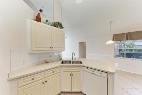 Купить виллу или дом в Венеция, Флорида 8 комнат, 187.11м2, № 1540792 - фото 15