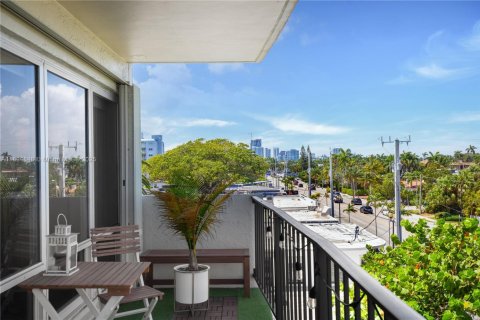 Copropriété à vendre à Fort Lauderdale, Floride: 2 chambres, 158.49 m2 № 1947441 - photo 29