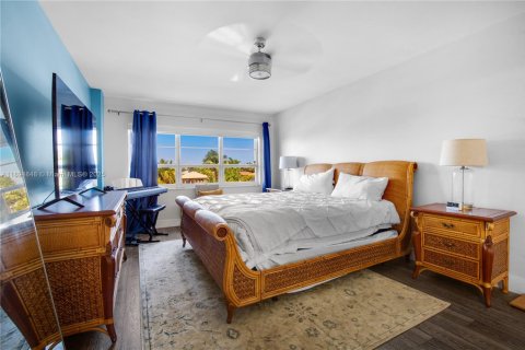 Copropriété à vendre à Fort Lauderdale, Floride: 2 chambres, 158.49 m2 № 1947441 - photo 22