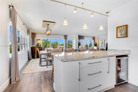 Copropriété à vendre à Fort Lauderdale, Floride: 2 chambres, 158.49 m2 № 1947441 - photo 10