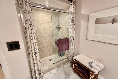 Condo in Sarasota, Florida, 3 bedrooms  № 1853909 - photo 20