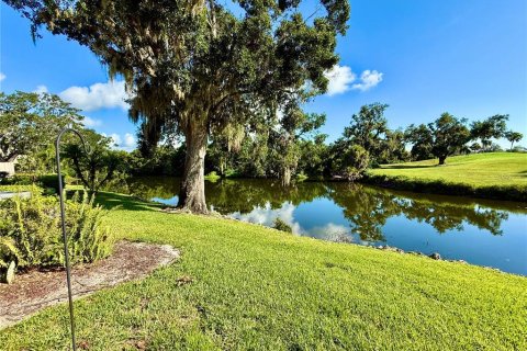 Condo in Sarasota, Florida, 3 bedrooms  № 1853909 - photo 2