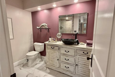 Condo in Sarasota, Florida, 3 bedrooms  № 1853909 - photo 19