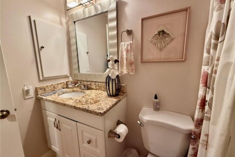 Condo in Sarasota, Florida, 3 bedrooms  № 1853909 - photo 24