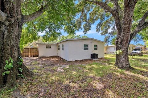 Casa en alquiler en Tampa, Florida, 3 dormitorios, 93.65 m2 № 1906500 - foto 21