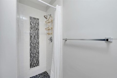 Casa en alquiler en Tampa, Florida, 3 dormitorios, 93.65 m2 № 1906500 - foto 15