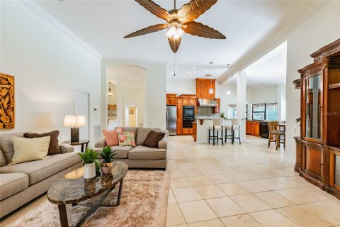 Casa en alquiler en Tampa, Florida, 4 dormitorios, 299.52 m2 № 2421703 - foto 19
