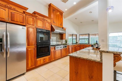 Casa en alquiler en Tampa, Florida, 4 dormitorios, 299.52 m2 № 2421703 - foto 5