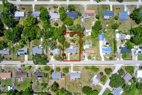 House in DeBary, Florida 2 bedrooms, 106.47 sq.m. № 1778477 - photo 30