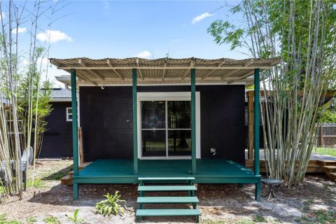 House in DeBary, Florida 2 bedrooms, 106.47 sq.m. № 1778477 - photo 25