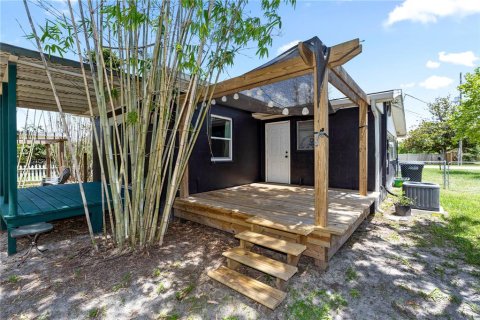 House in DeBary, Florida 2 bedrooms, 106.47 sq.m. № 1778477 - photo 24