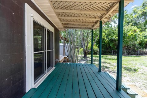 House in DeBary, Florida 2 bedrooms, 106.47 sq.m. № 1778477 - photo 27