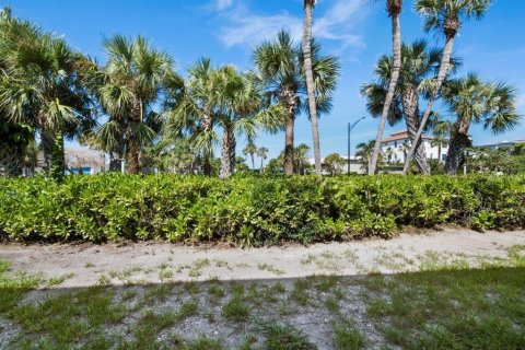 Condominio en venta en Longboat Key, Florida, 1 dormitorio, 61.04 m2 № 1854307 - foto 17