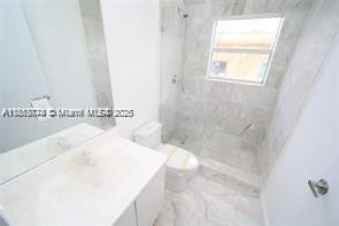 Copropriété à louer à Miami Beach, Floride: 1 chambre, 41.16 m2 № 1871742 - photo 10