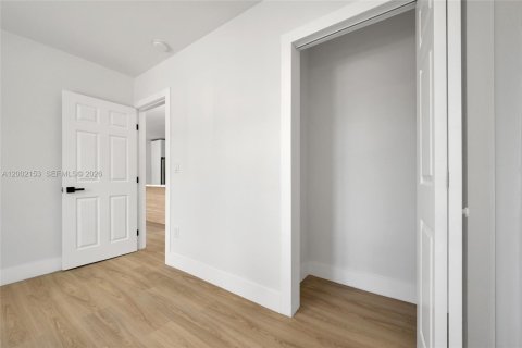 Купить виллу или дом в Майами, Флорида 5 спален, 154.78м2, № 2067563 - фото 20