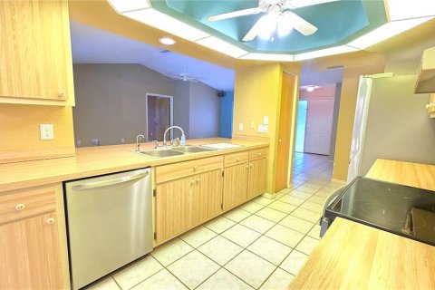 Casa en venta en Port Charlotte, Florida, 2 dormitorios, 142.79 m2 № 1870498 - foto 26