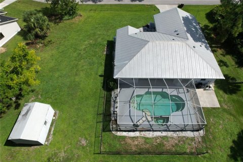 Casa en venta en Port Charlotte, Florida, 2 dormitorios, 142.79 m2 № 1870498 - foto 3