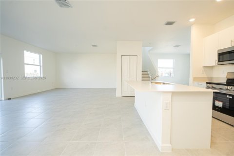House in Homestead, Florida 5 bedrooms, 247.58 sq.m. № 2079182 - photo 19