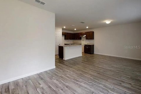 Immobilier commercial à vendre à Palm Coast, Floride: 4 chambres, 181.53 m2 № 2375743 - photo 4