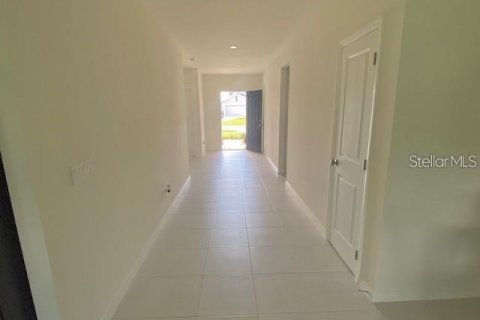 Villa ou maison à louer à Clermont, Floride: 4 chambres, 171.96 m2 № 2167306 - photo 7