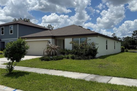 Villa ou maison à vendre à Wesley Chapel, Floride: 3 chambres, 201.04 m2 № 2142739 - photo 2