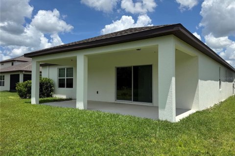 Villa ou maison à vendre à Wesley Chapel, Floride: 3 chambres, 201.04 m2 № 2142739 - photo 8
