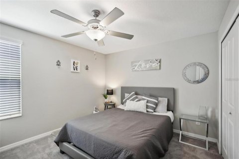 House in Hudson, Florida 5 bedrooms, 221.94 sq.m. № 2427450 - photo 3