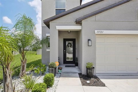 House in Hudson, Florida 5 bedrooms, 221.94 sq.m. № 2427450 - photo 22