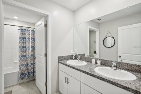House in Hudson, Florida 5 bedrooms, 221.94 sq.m. № 2427450 - photo 30