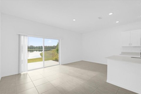 Touwnhouse à louer à Kissimmee, Floride: 3 chambres, 130.71 m2 № 2390766 - photo 12