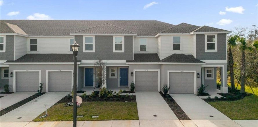 Touwnhouse à Kissimmee, Floride 3 chambres, 130.71 m2 № 2390766