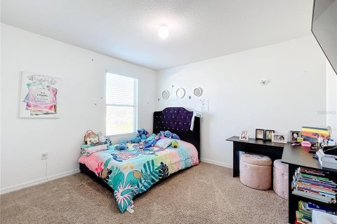 House in Winter Haven, Florida 6 bedrooms, 250.46 sq.m. № 1537606 - photo 28