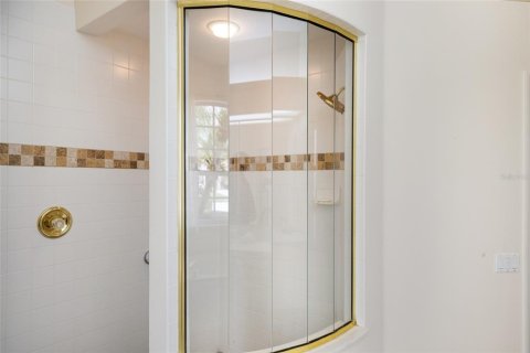 Купить виллу или дом в Лейквуд Ранч, Флорида 8 комнат, 241.92м2, № 2149021 - фото 24