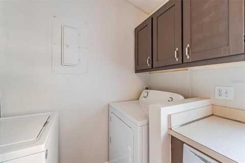 Adosado en venta en Bradenton, Florida, 2 dormitorios, 92.9 m2 № 1838247 - foto 10