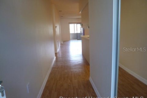 Condominio en alquiler en Weeki Wachee, Florida, 2 dormitorios, 126.63 m2 № 2148219 - foto 10