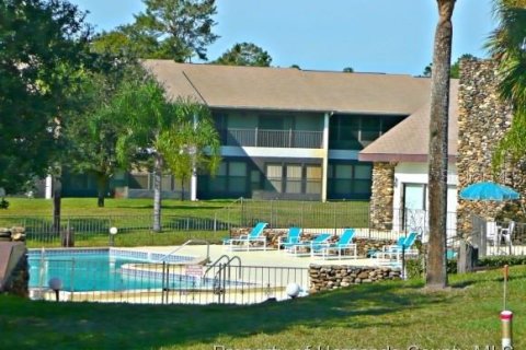 Condominio en alquiler en Weeki Wachee, Florida, 2 dormitorios, 126.63 m2 № 2148219 - foto 2