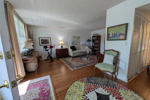 Copropriété à vendre à Saint Petersburg, Floride: 1 chambre, 85.93 m2 № 2389450 - photo 10