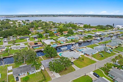 House in Ellenton, Florida 2 bedrooms, 98.29 sq.m. № 1837614 - photo 3