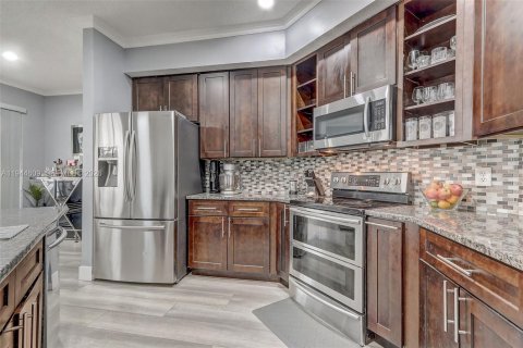 Casa en venta en Lake Worth, Florida, 4 dormitorios, 190.45 m2 № 2006396 - foto 25